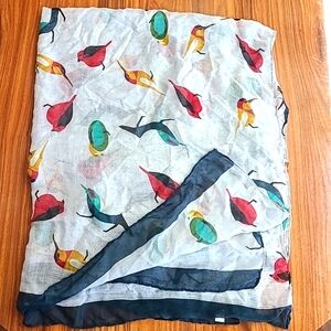 Large Scarf/Wrap/Shawl Multicolored Birds pattern 100%Viscose